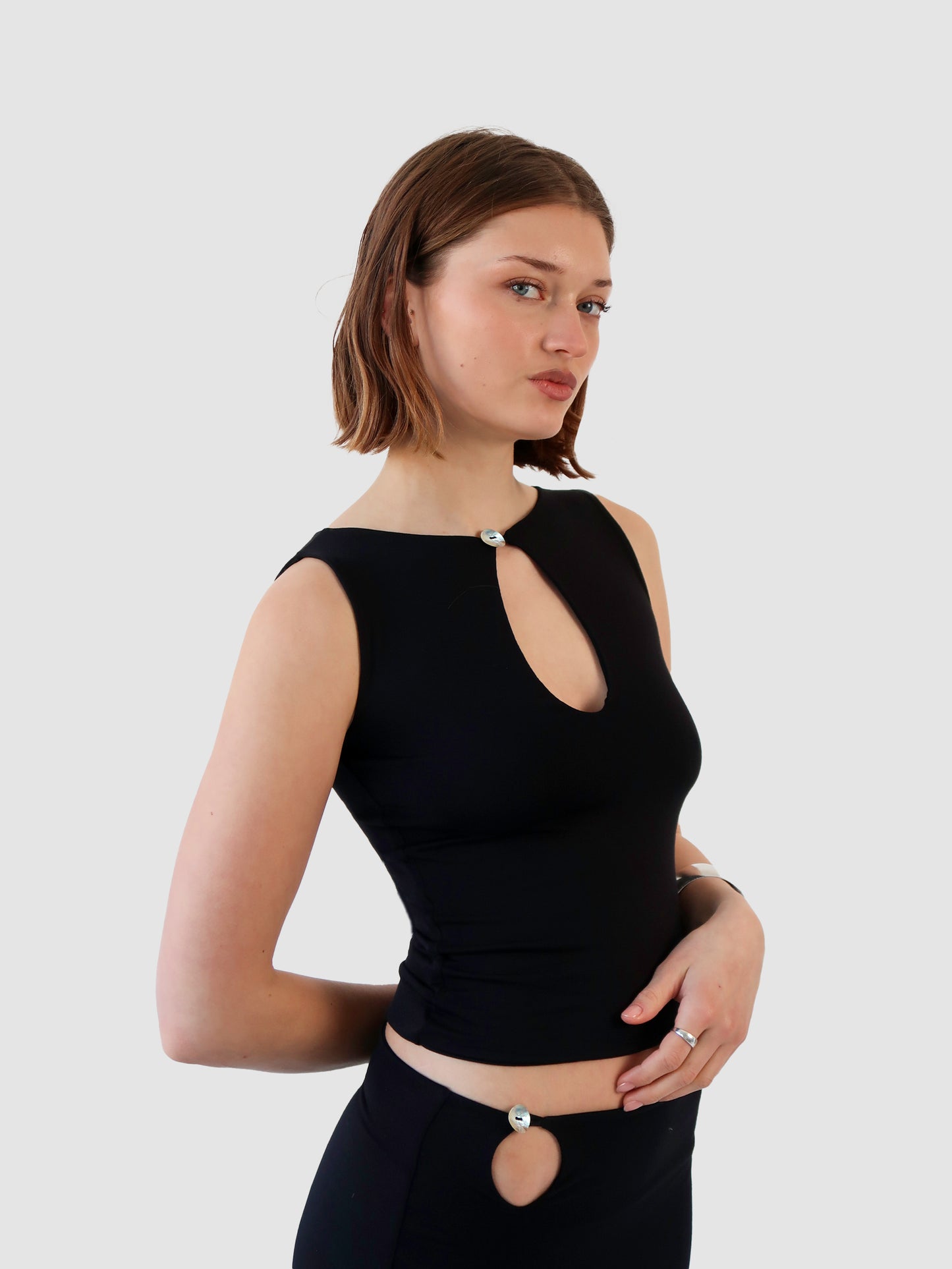 Key Hole Tank - Black