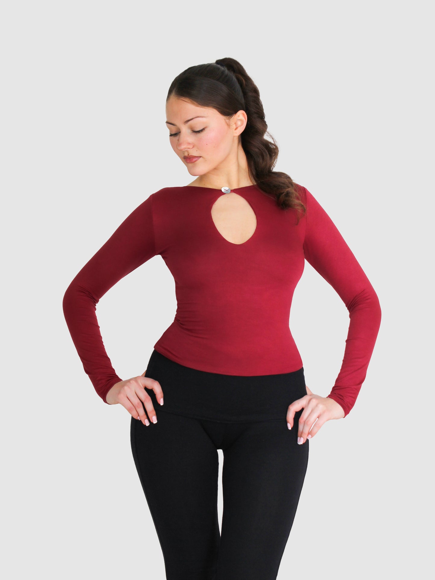Key Hole Long Sleeve - Cranberry