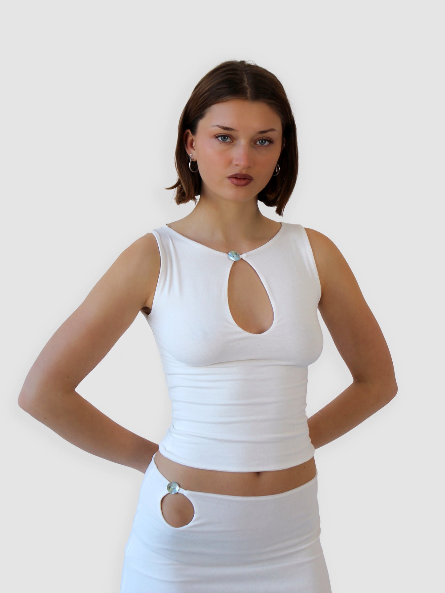 Key Hole Tank - Ivory