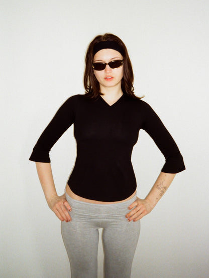 The Everyday V-Neck - Black