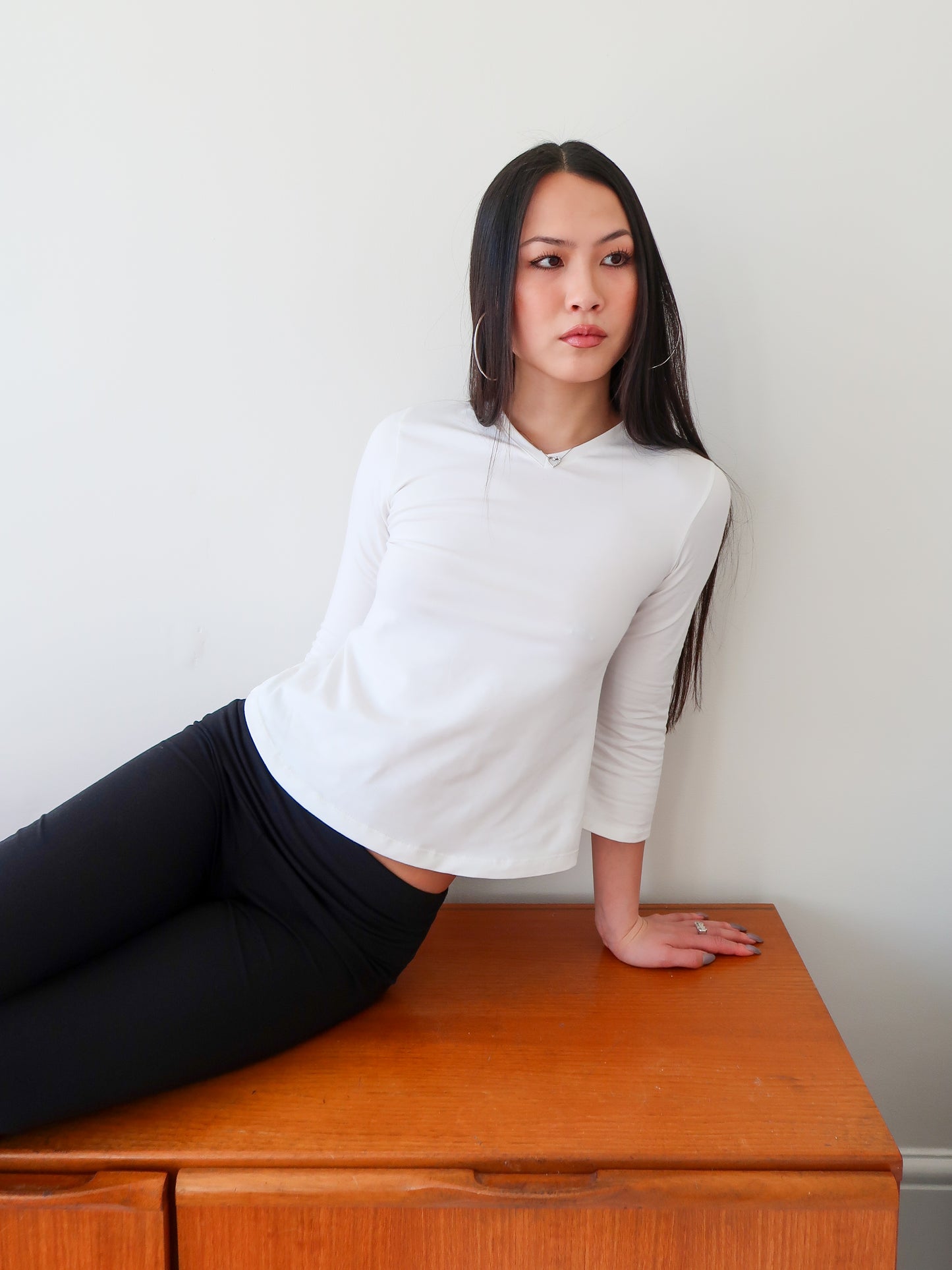 The Everyday V-Neck - Ivory